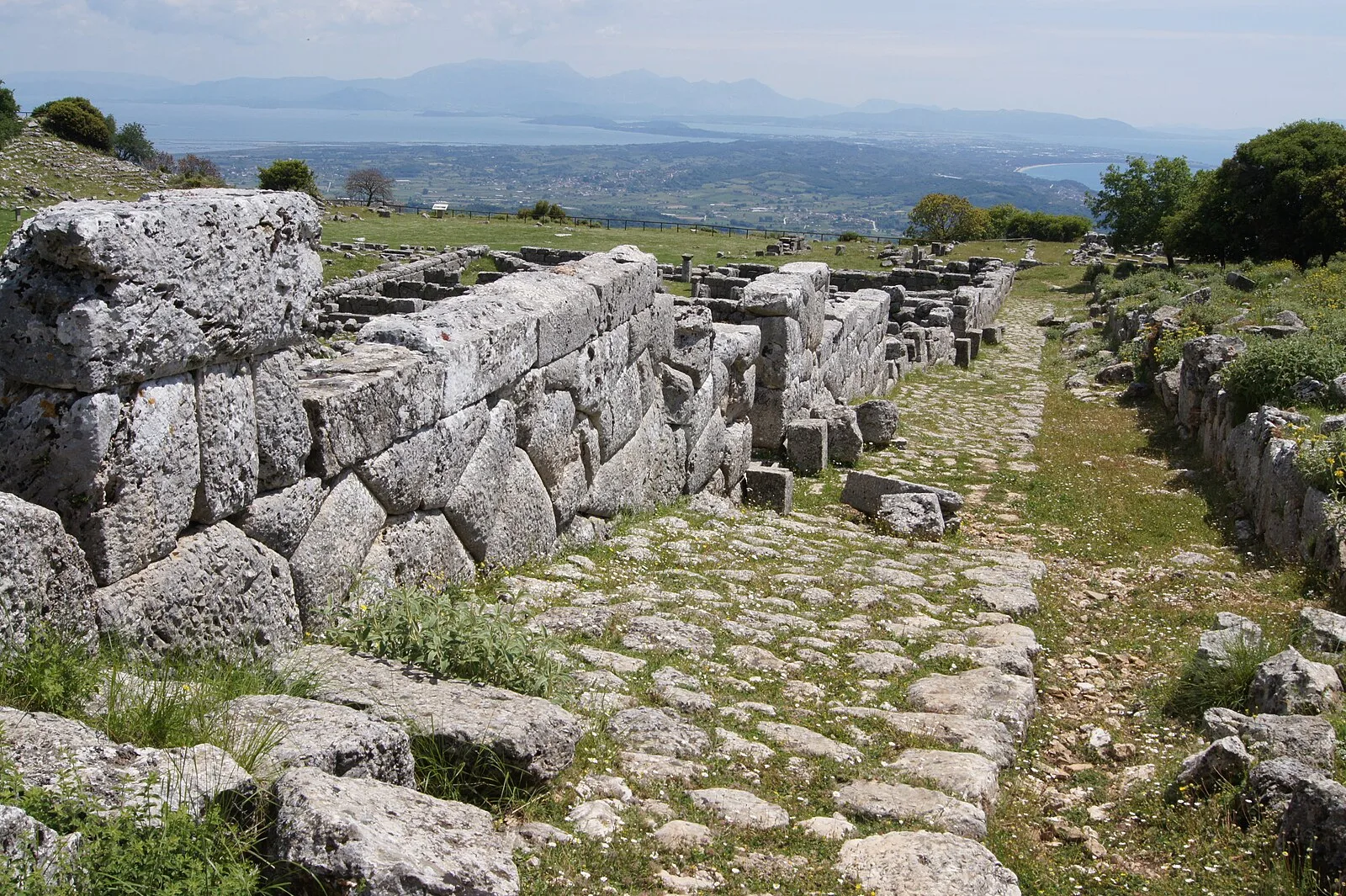 Temple of Aphrodite, Ancient Cassope