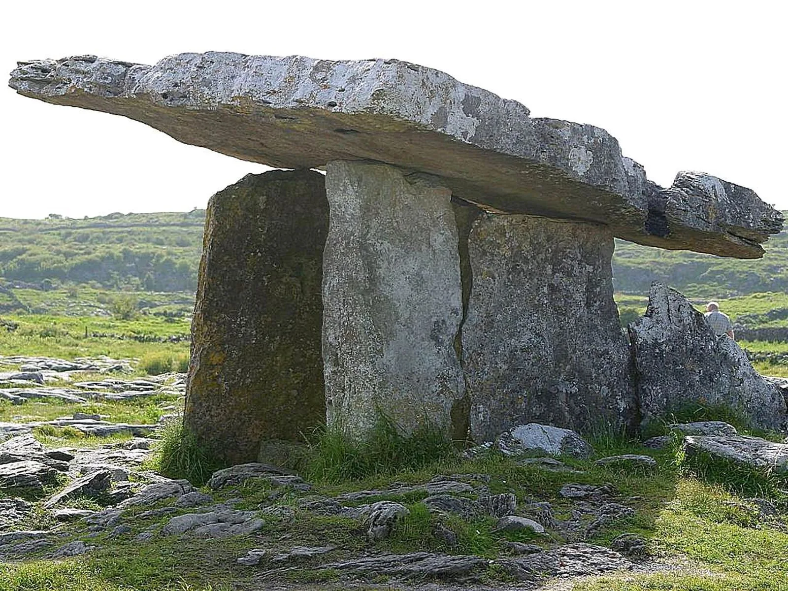 Poulnabrone Dolmen