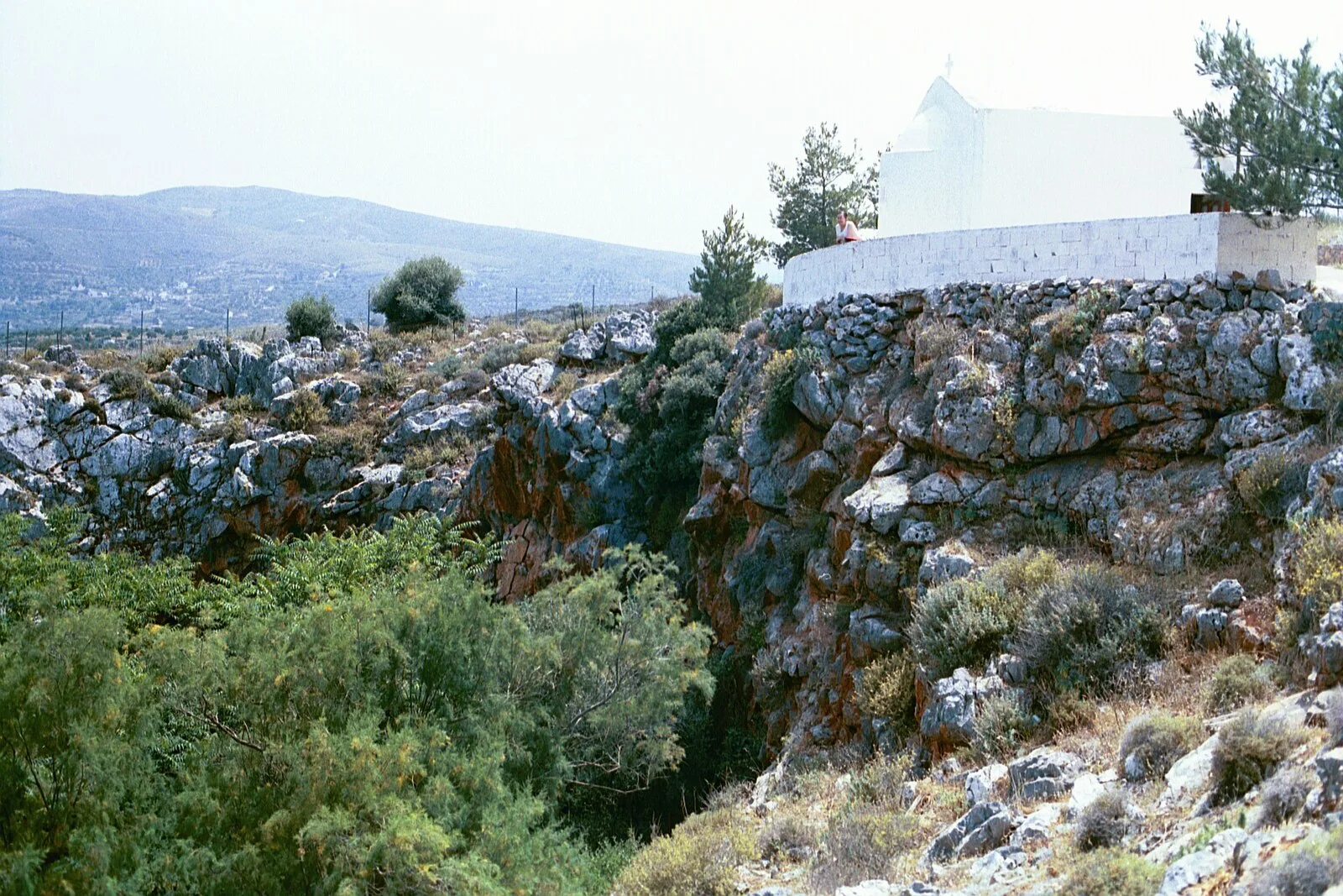 Skotino Cave