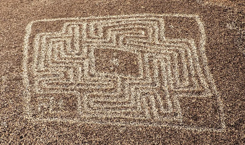 Hemet Maze Stone