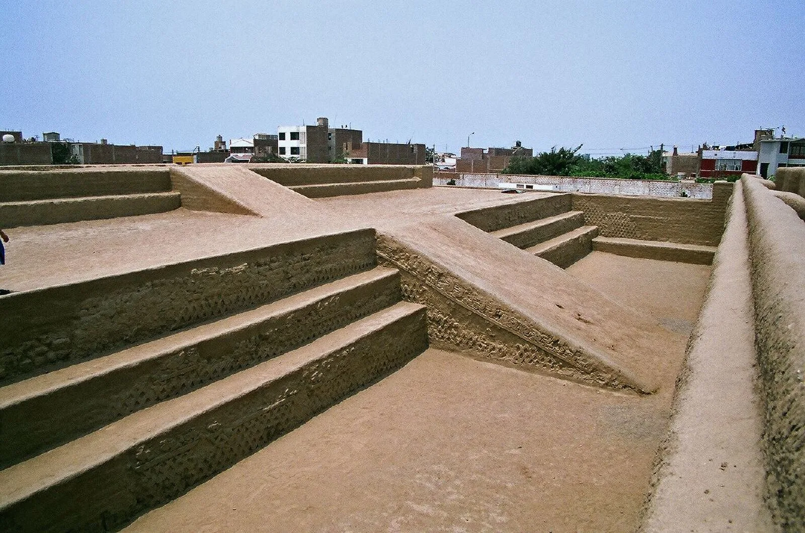 Huaca Esmeralda