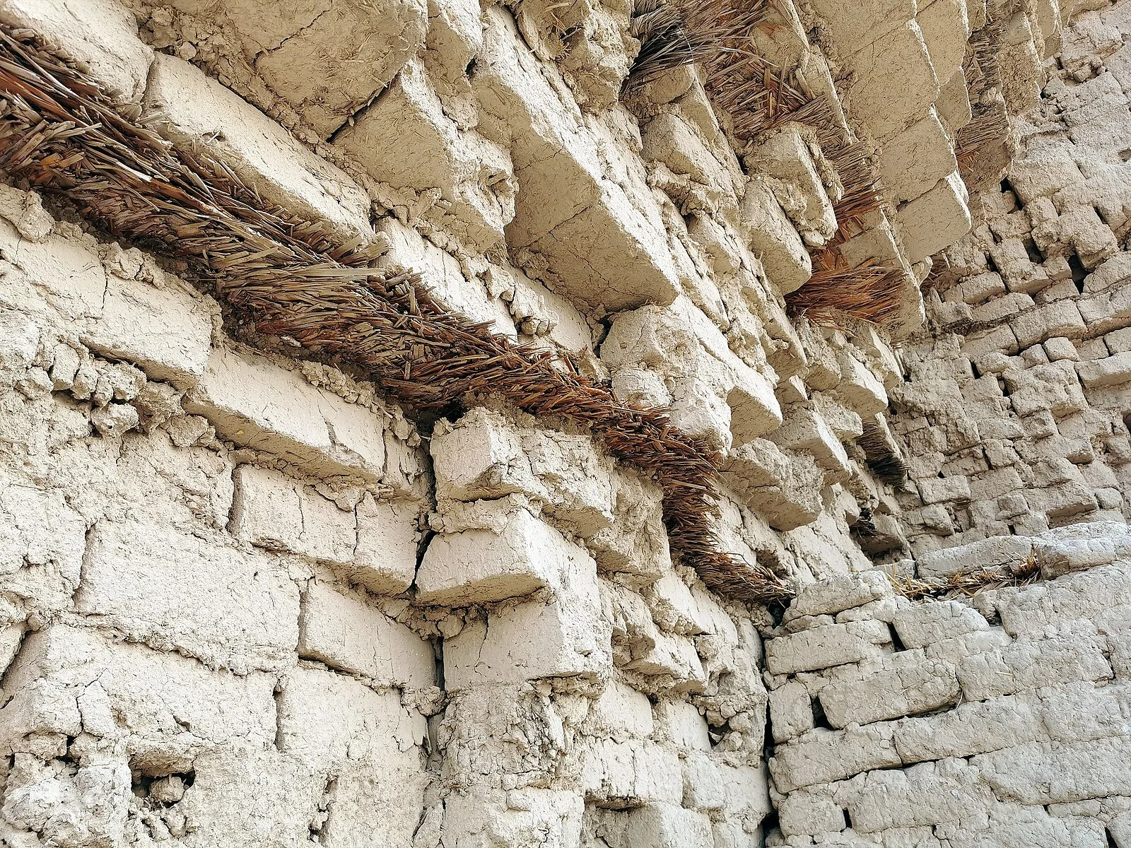 Dur-Kurigalzu (Ziggurat at Aqar Quf)