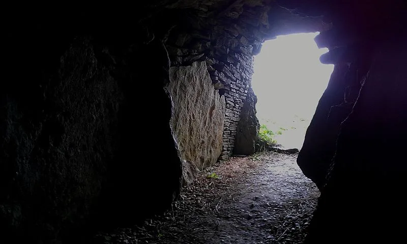Stoney Littleton Long Barrow