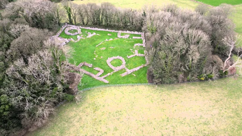 Din Lligwy Hut Circle