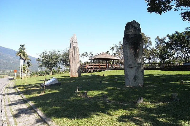 Saoba Stone Pillars