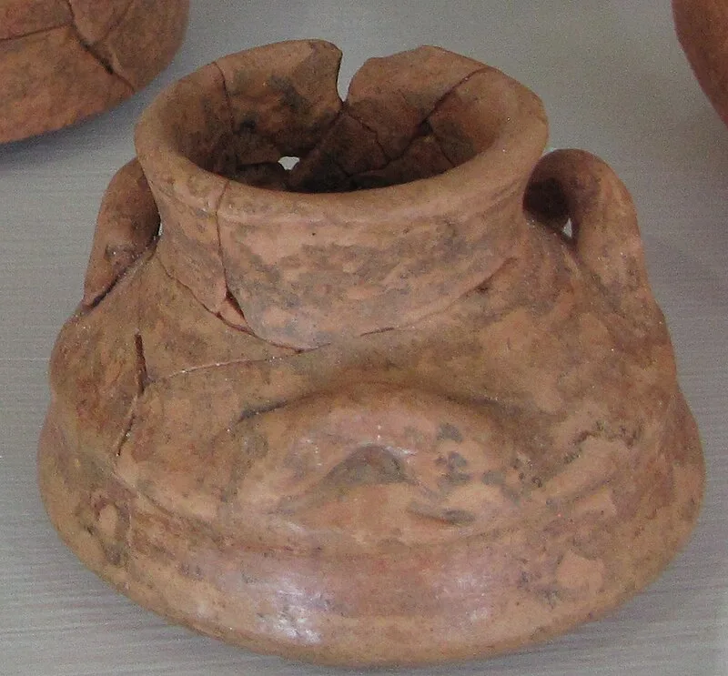 Tria Platania