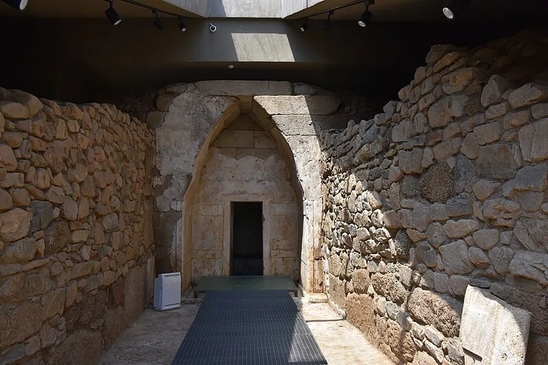 Thracian Tomb Helvetia