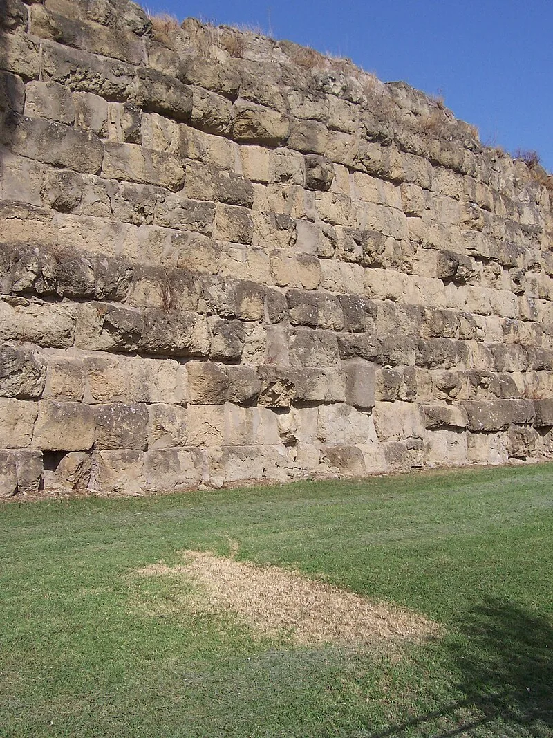 Roman Walls