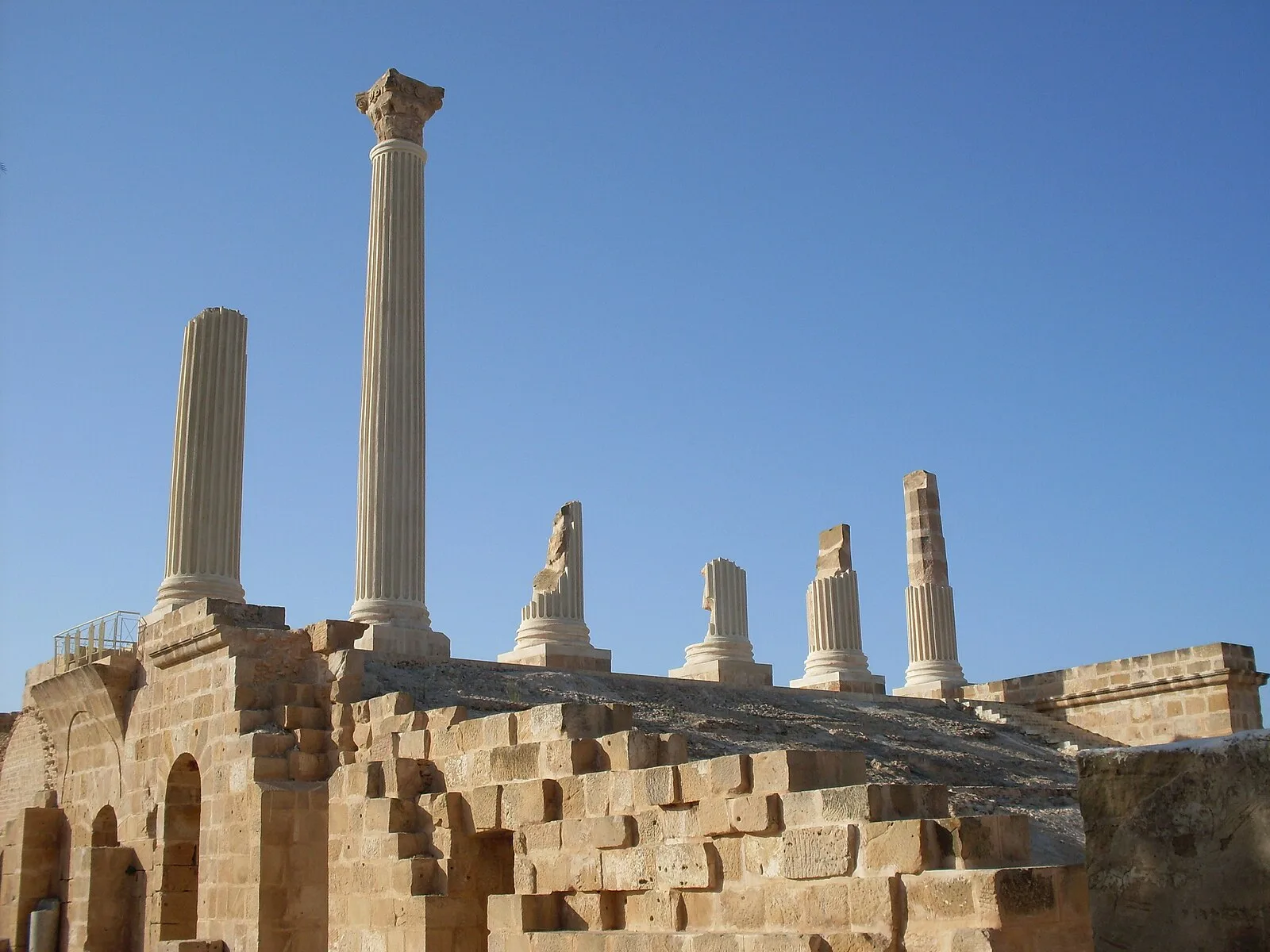 Uthina Amphitheatre