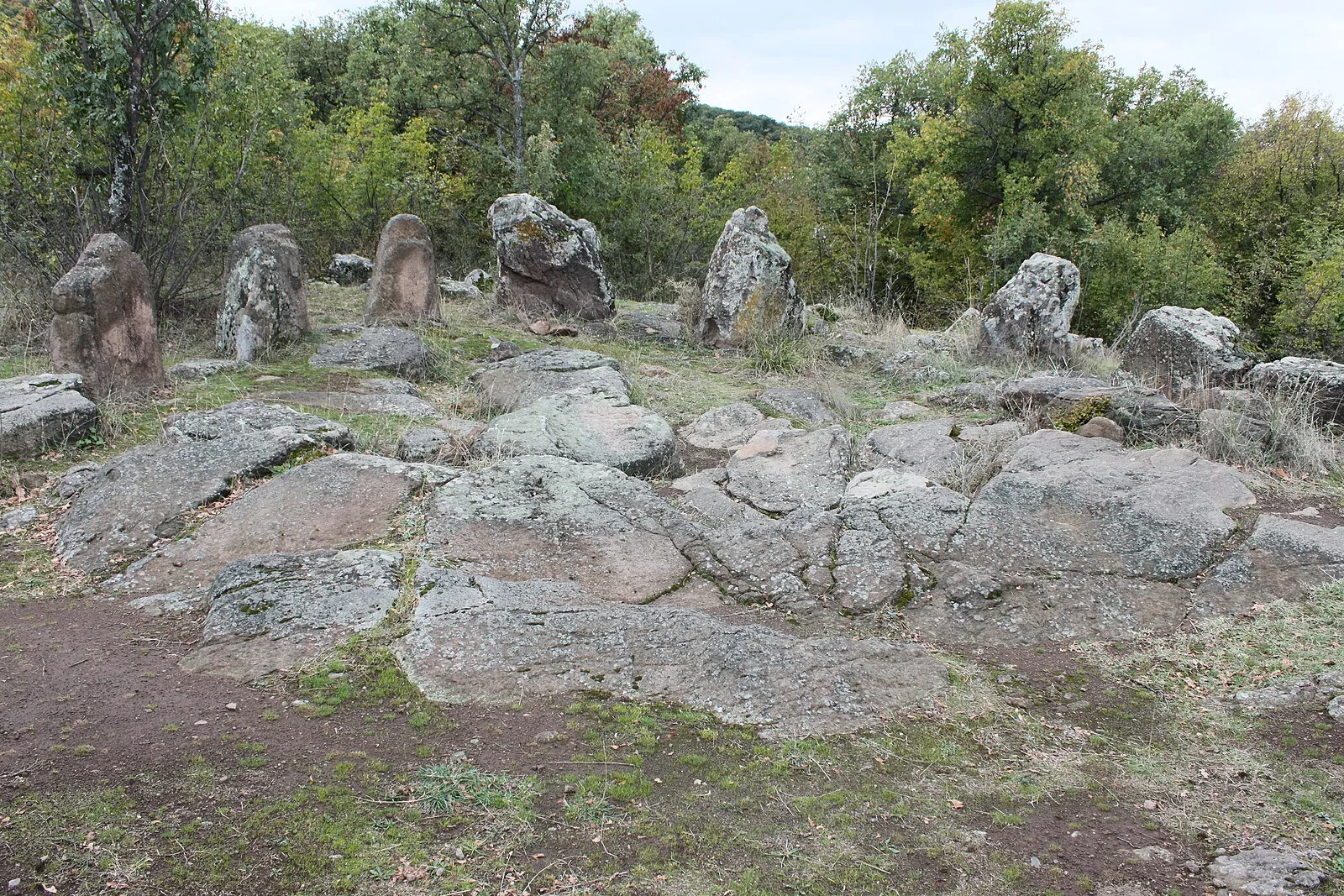 Dolni Glavanak Cromlech
