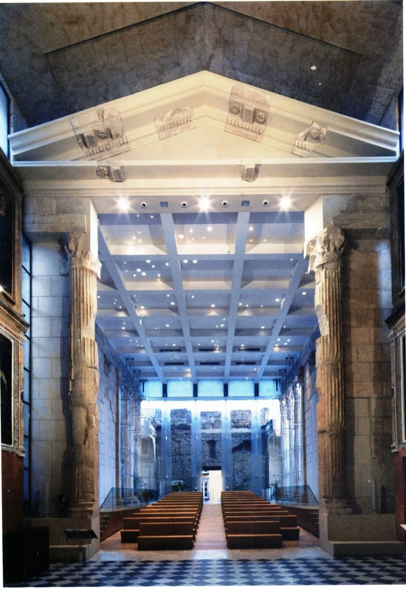 Temple of Augustus, Pozzuoli