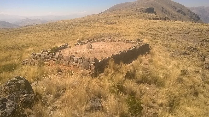 Intihuatana, Urubamba