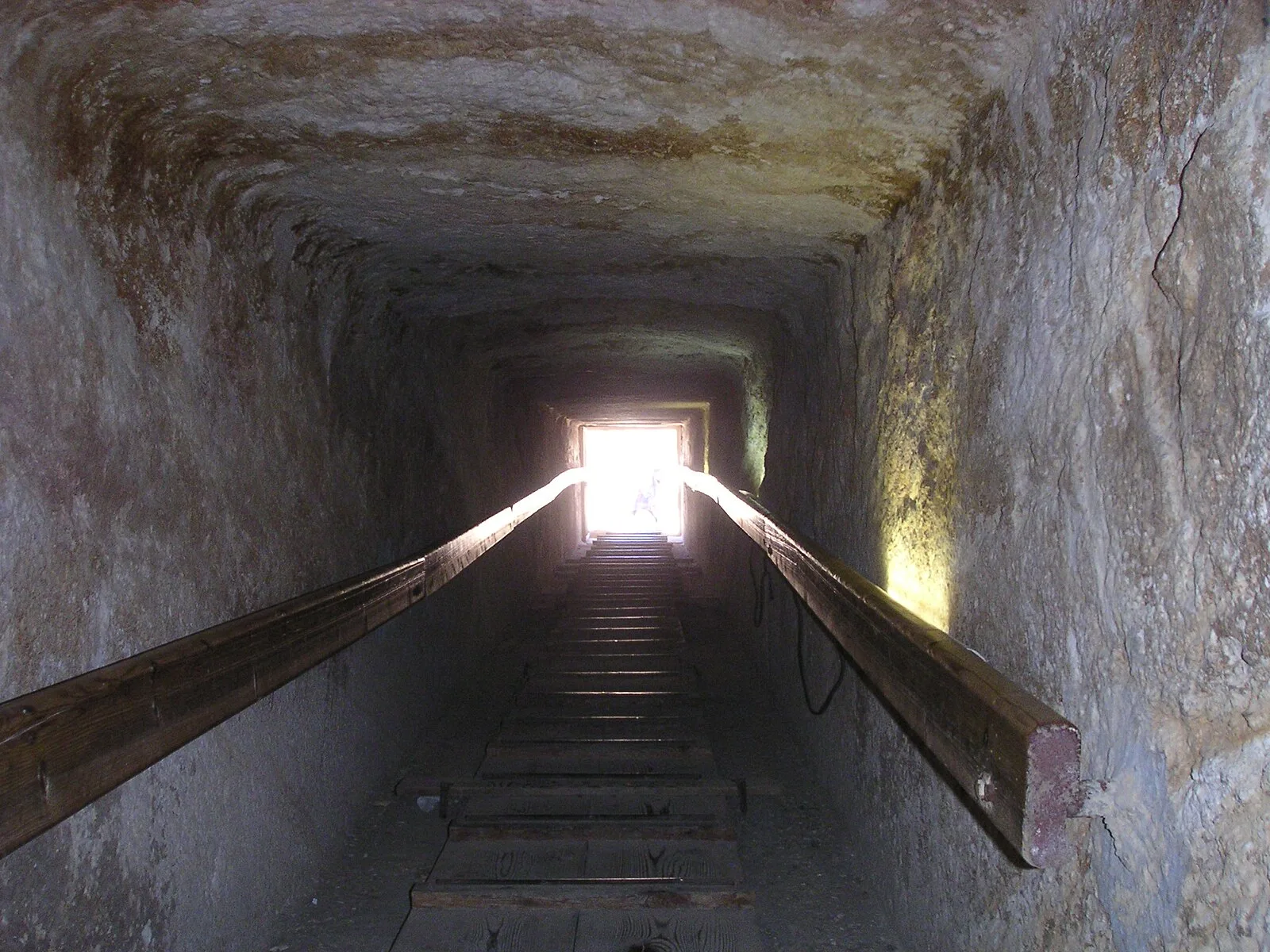 Pyramid G1-c