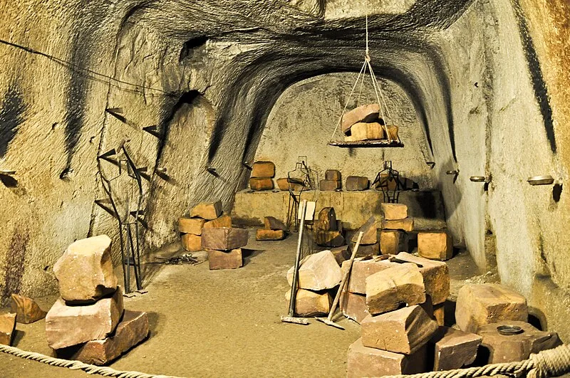 Naples Subterranean Structures