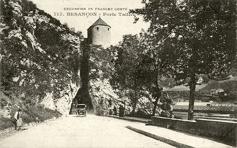 Porte Taillée