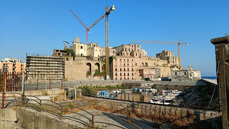 Rione Terra