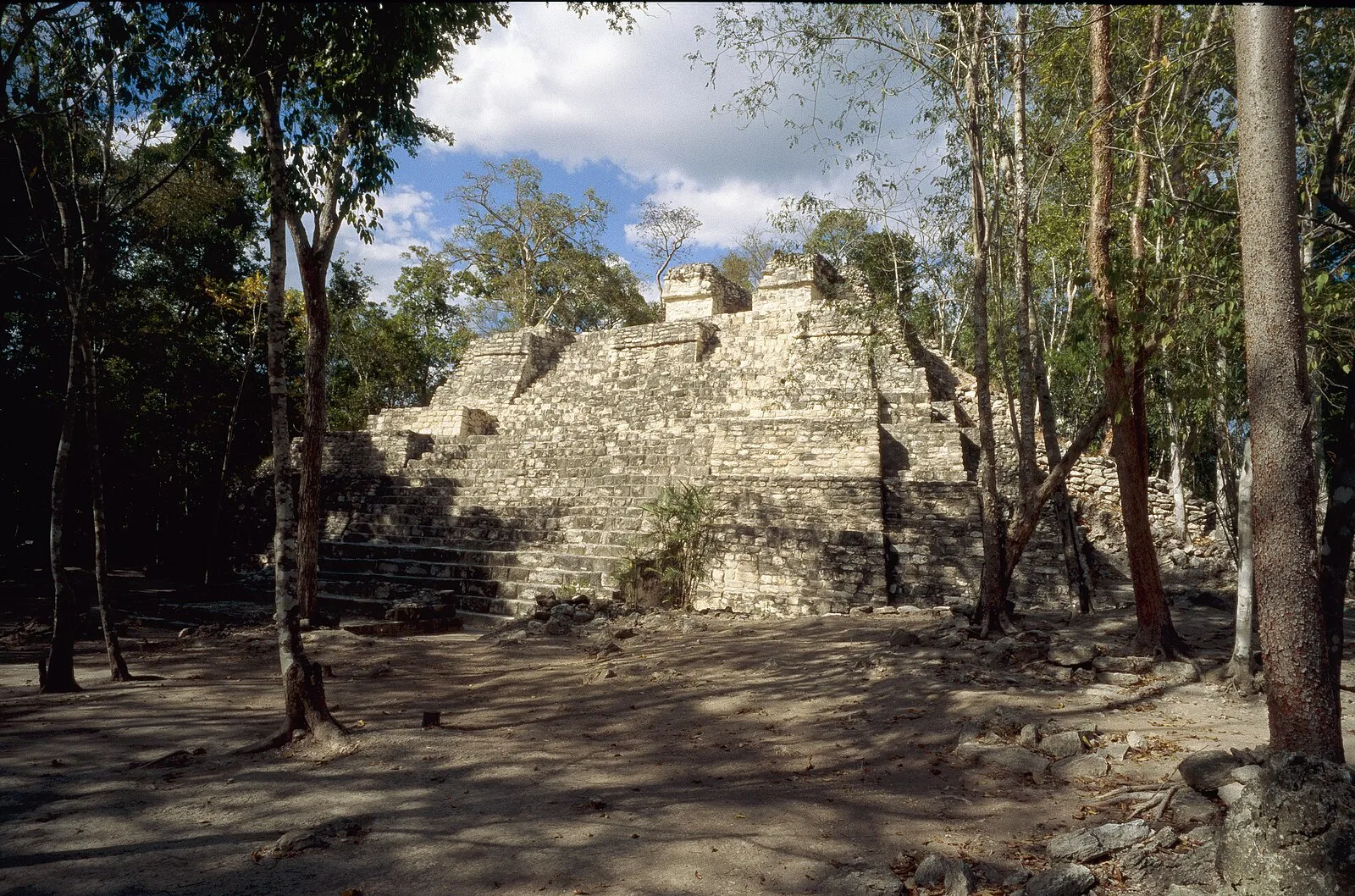 Balamkú