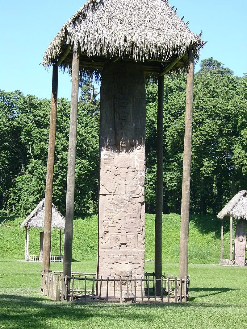 Quirigua (Parque Arqueológico y Ruinas de Quiriguá)