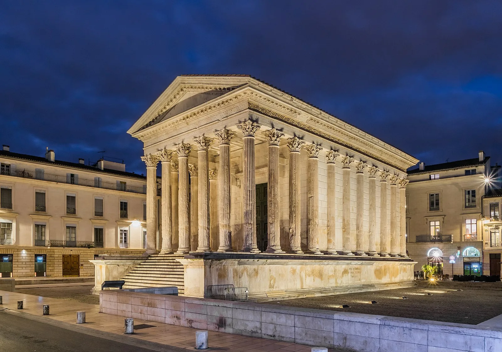 Maison Carré