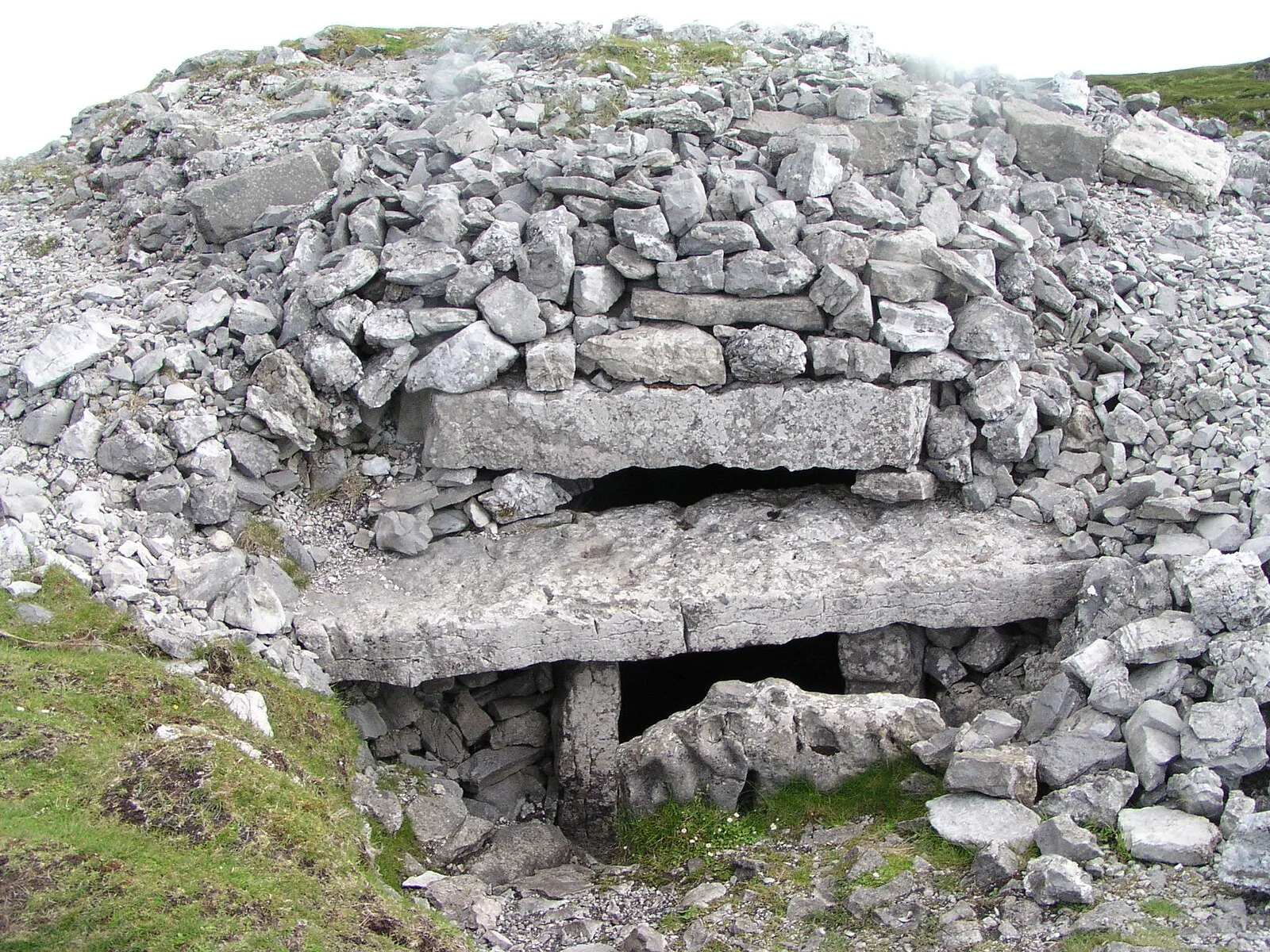 Carrowkeel Megalithic Cemetery