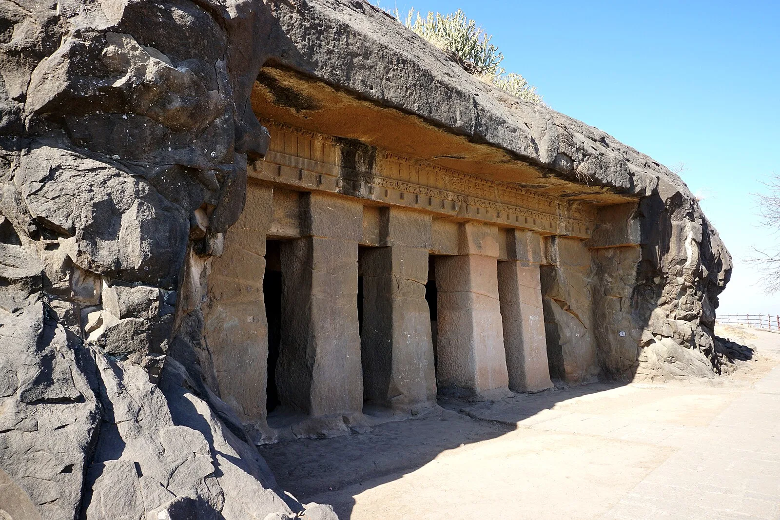 Pandavleni Caves