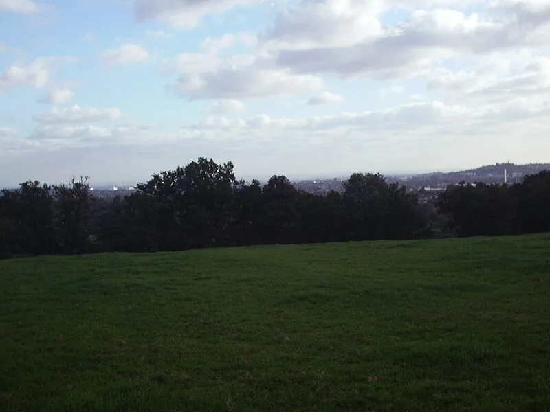 Grim's Ditch, Harrow