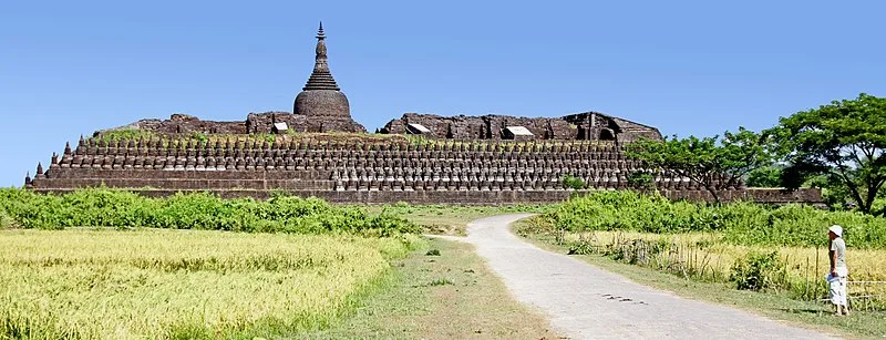 Koe Thaung Pagoda