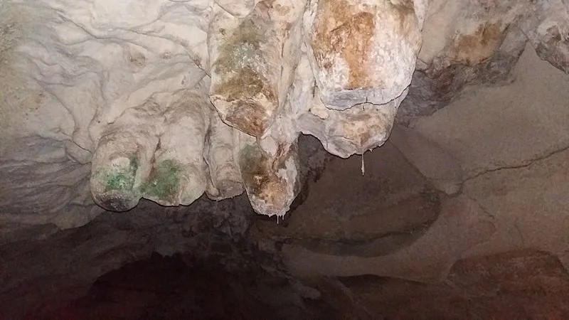 Għar Dalam