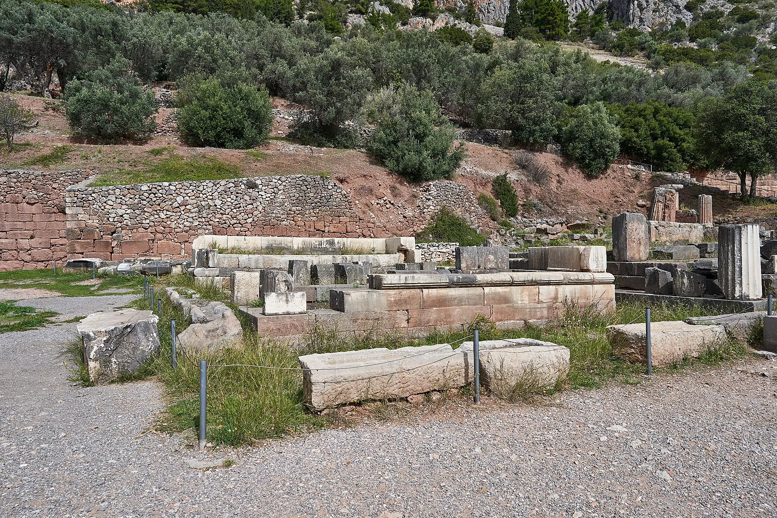 Treasury of the Massaliots, Delphi