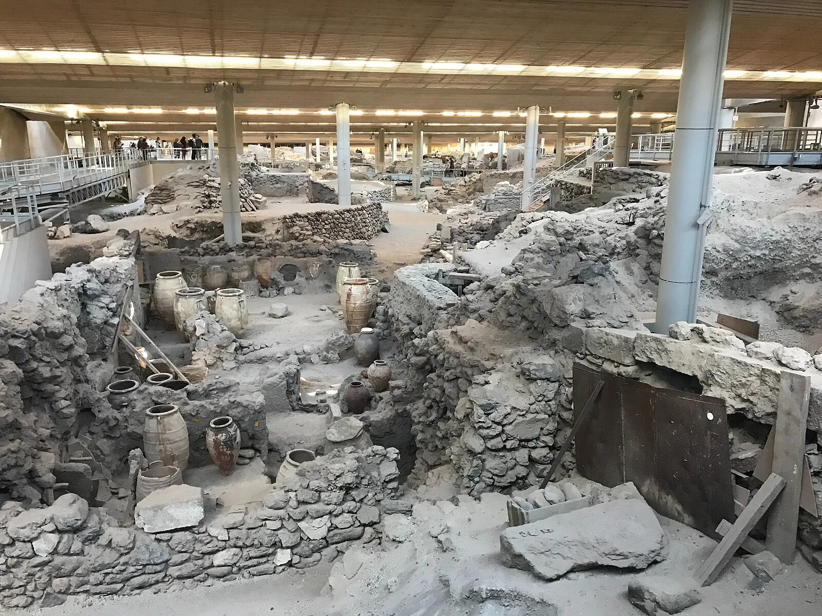 Akrotiri - Prehistoric City