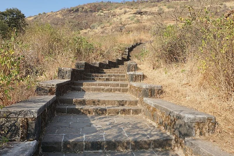 Bedse Caves