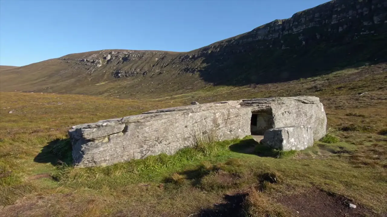5,000-year-old Neolithic rock-cut tomb in Orkney unique to northern Europe