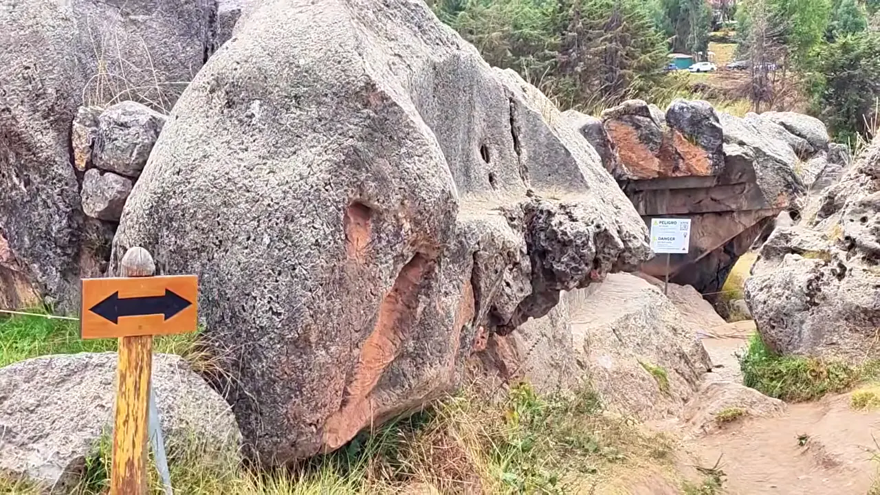 ANCIENT ENGINEERING The Hidden Megaliths & Dark Chinkana of Sacsayhuamán  Earth Explorer