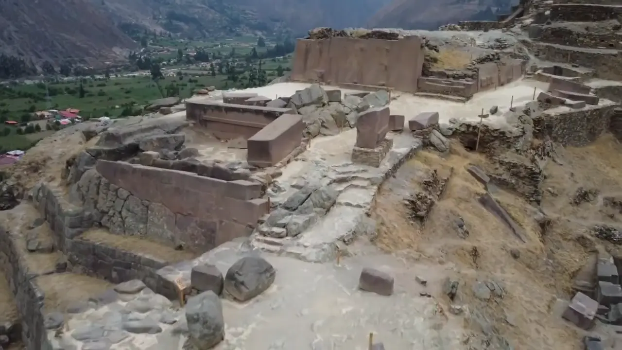 The Absolute Lie About Peru's "Impossible" Walls