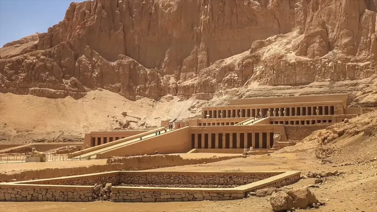 Did Pyramid Building Go Backwards? The Evolution of the Pyramids