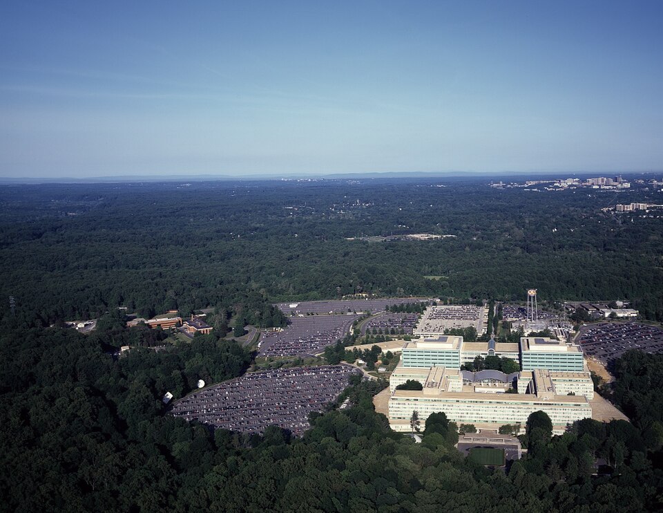 Aerial view of CIA headquarters, Langley, Virginia 14271v