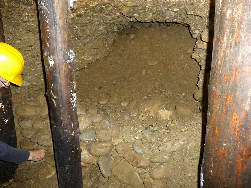 Bosnian Pyramids Tunnels